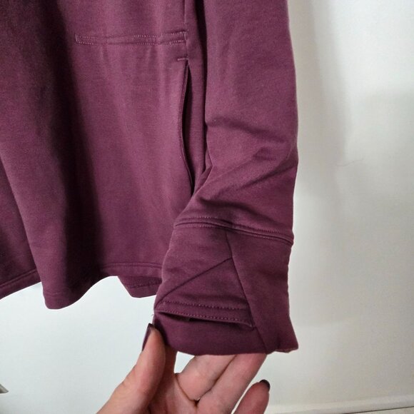 Duluth Trading Co Women's Size M Dry and Mighty Fleece Tunic Sweatshirt Burgundy - Picture 11 of 12